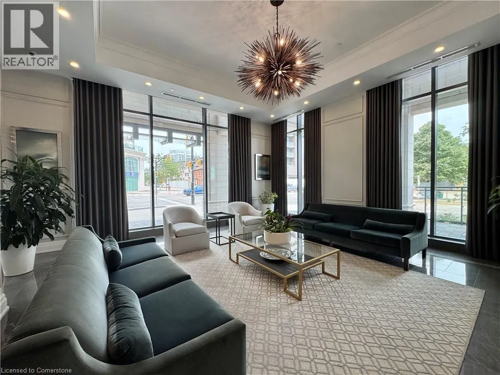 2060 LAKESHORE Road Unit# 405, #405