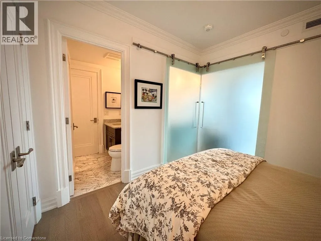 2060 LAKESHORE Road Unit# 405, #405