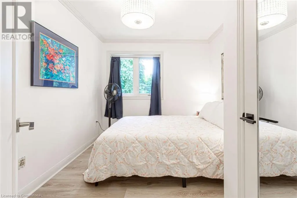 3438 ENNISKILLEN Circle