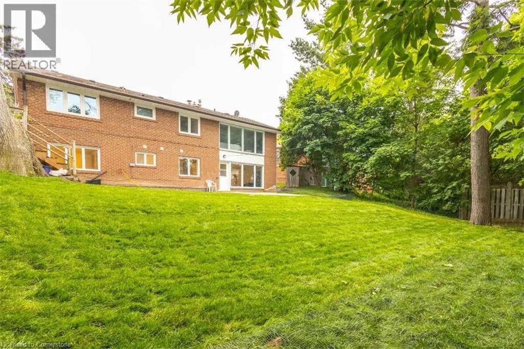 3438 ENNISKILLEN Circle