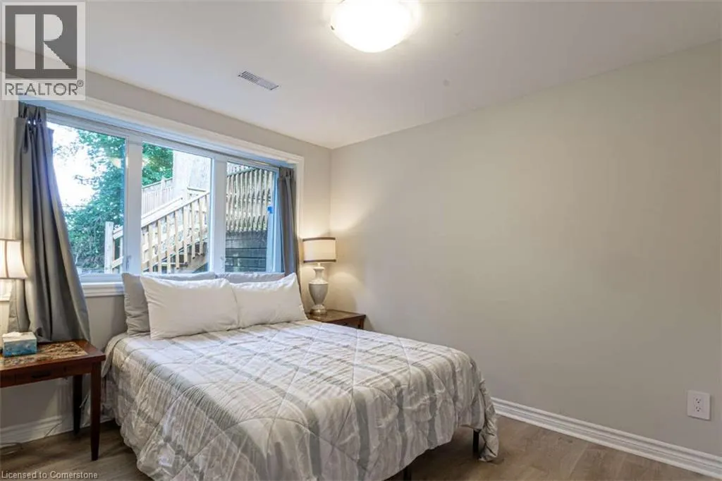 3438 ENNISKILLEN Circle