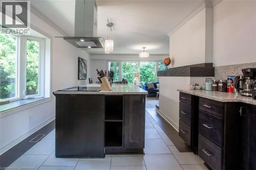 3438 ENNISKILLEN Circle