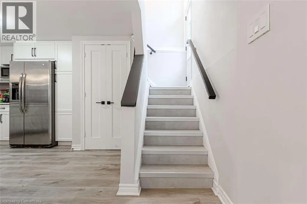 3438 ENNISKILLEN Circle