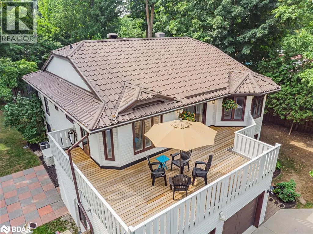 2030 LILAC Drive