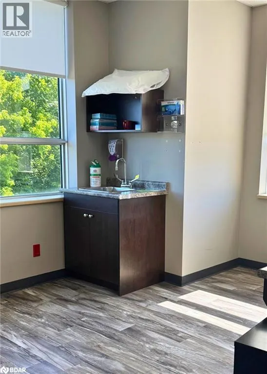 11 LAKESIDE Terrace Unit# 201A, #201A
