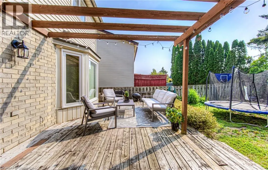 582 DRUMMERHILL Crescent