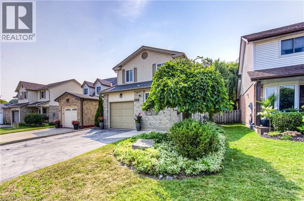 582 DRUMMERHILL Crescent