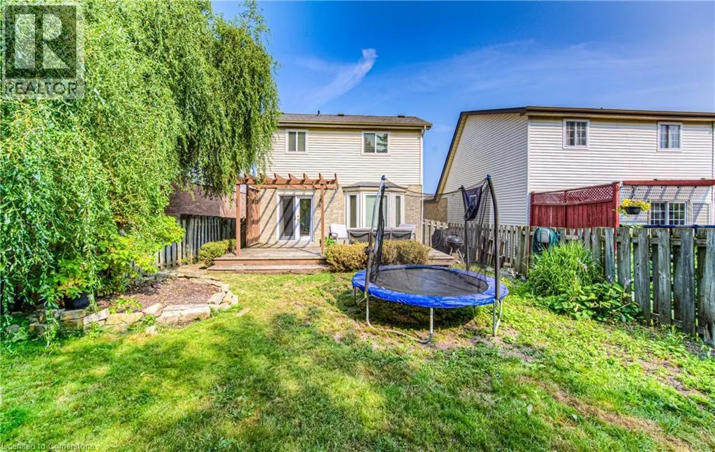 582 DRUMMERHILL Crescent