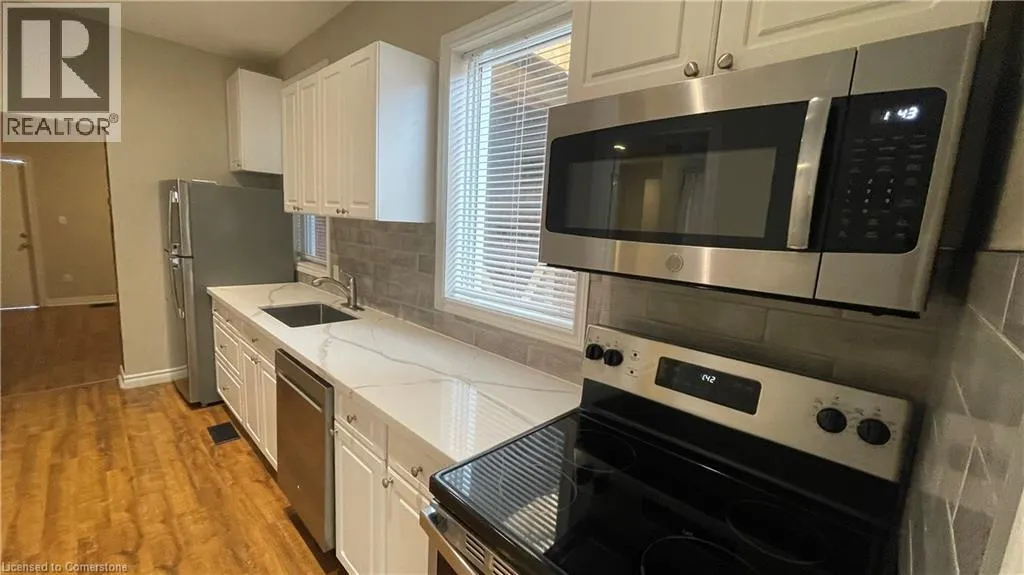 141 WELLINGTON Street N Unit# 1, #1