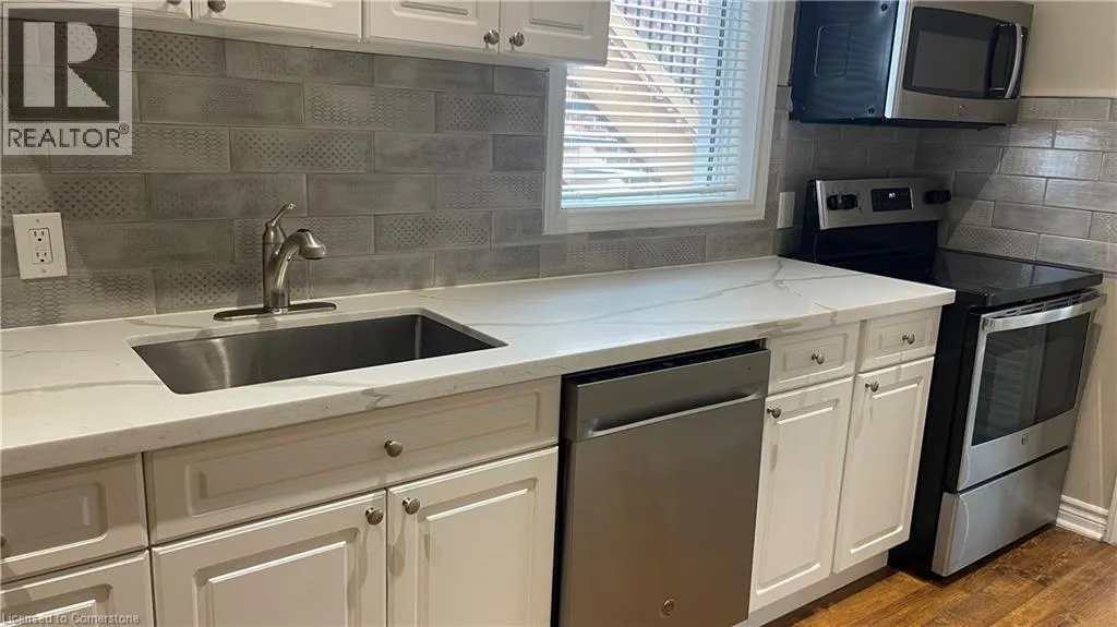 141 WELLINGTON Street N Unit# 1, #1
