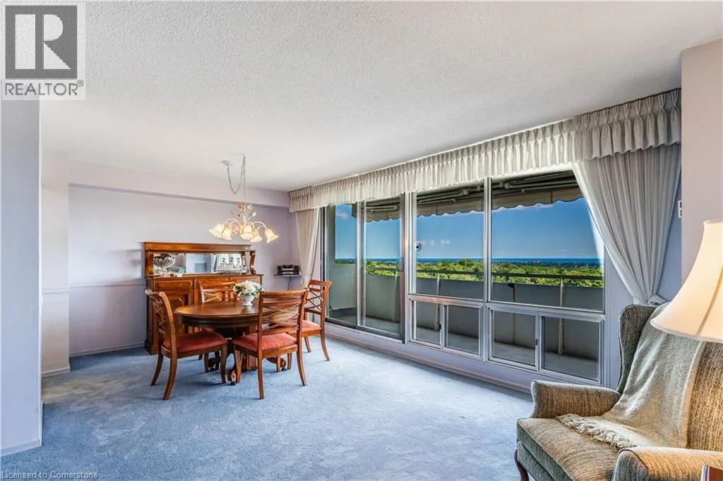 2055 UPPER MIDDLE Road Unit# 805, #805