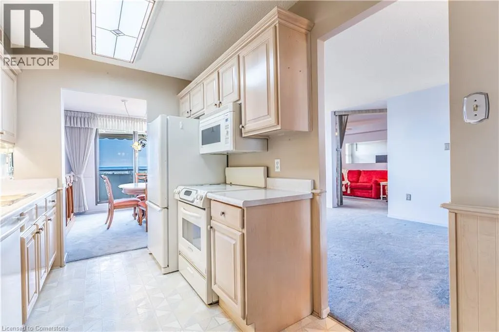 2055 UPPER MIDDLE Road Unit# 805, #805