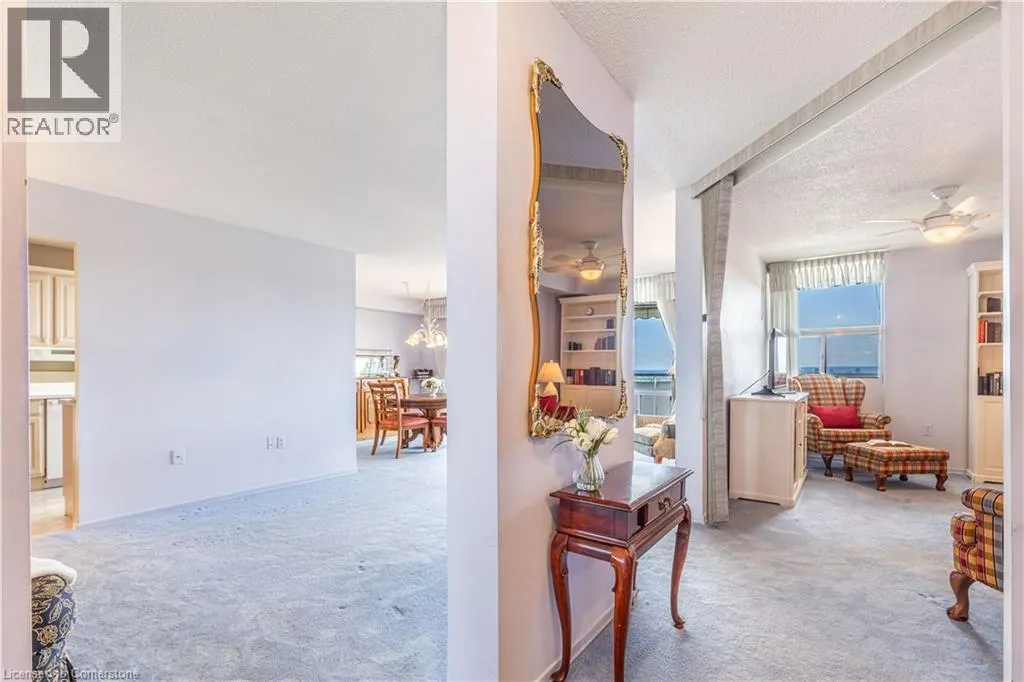 2055 UPPER MIDDLE Road Unit# 805, #805