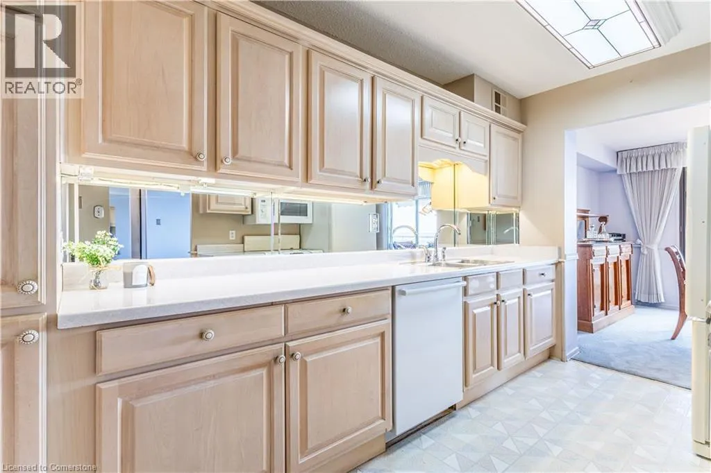 2055 UPPER MIDDLE Road Unit# 805, #805