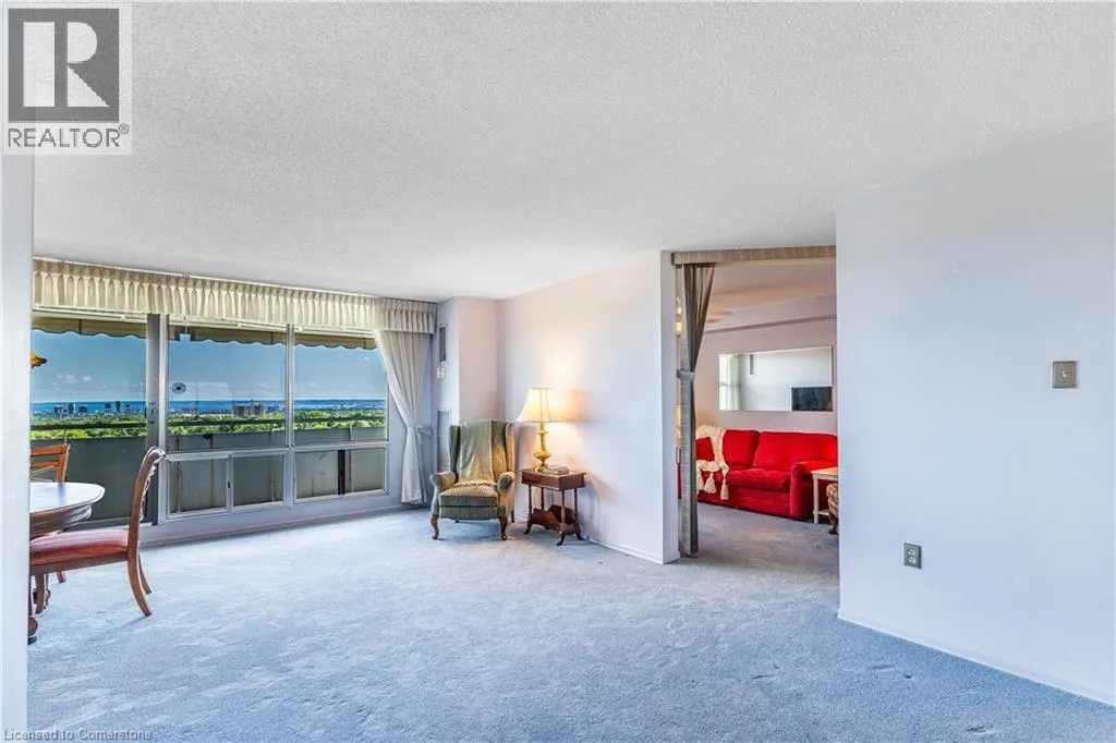 2055 UPPER MIDDLE Road Unit# 805, #805