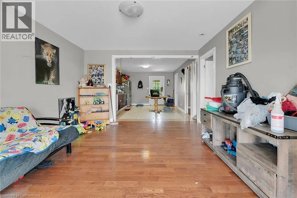 8 NICKEL Street