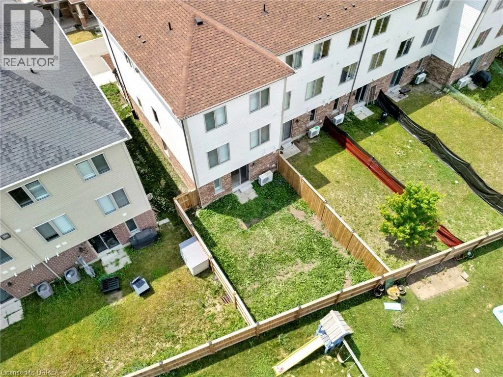 755 LINDEN Drive Unit# 10, #10
