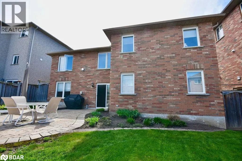 167 CROMPTON Drive