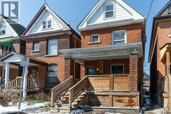 45 FAIRLEIGH Avenue N Unit# 2, #2