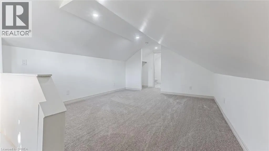 14 MINTERN Avenue