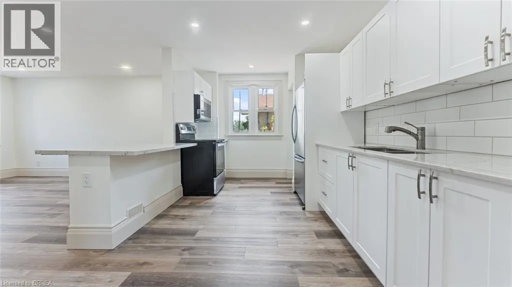 14 MINTERN Avenue