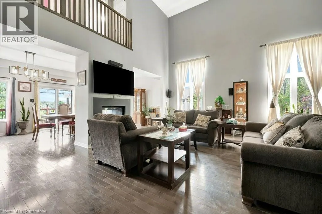 477 WOODBINE Avenue