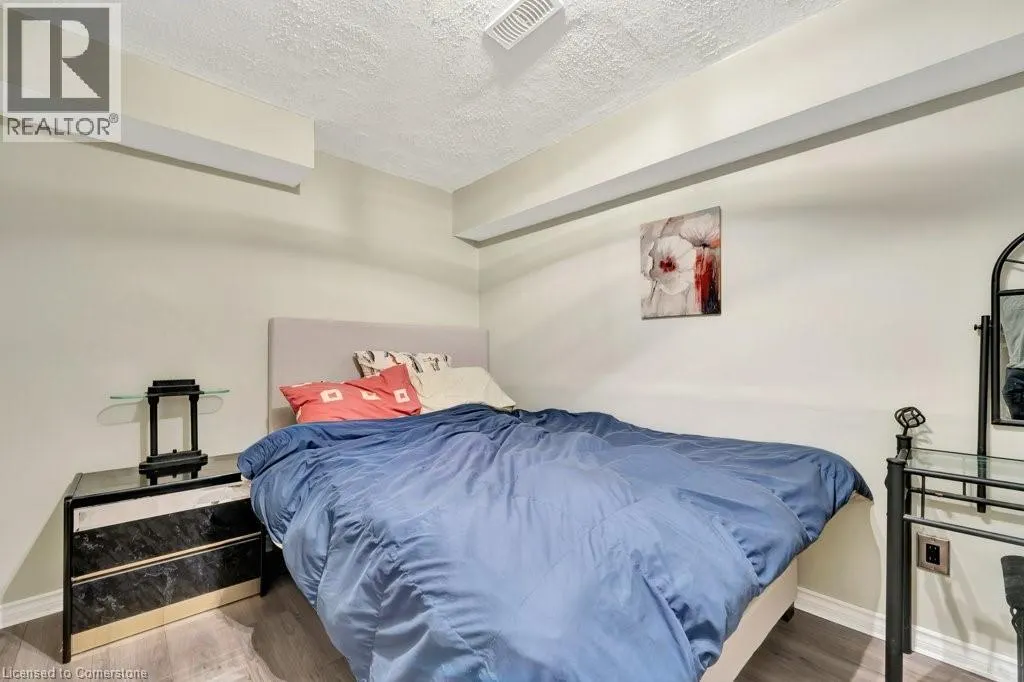 477 WOODBINE Avenue