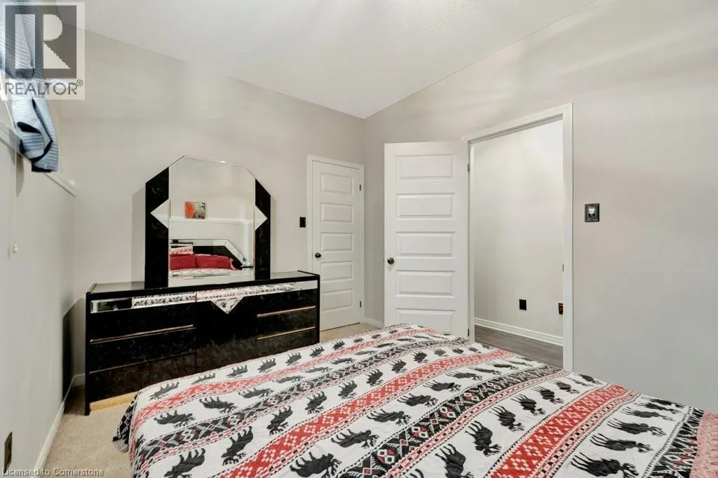 477 WOODBINE Avenue