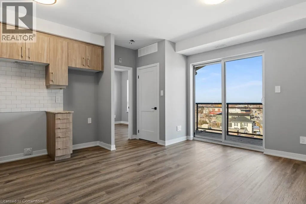 5002 KING Street Unit# 301, #301