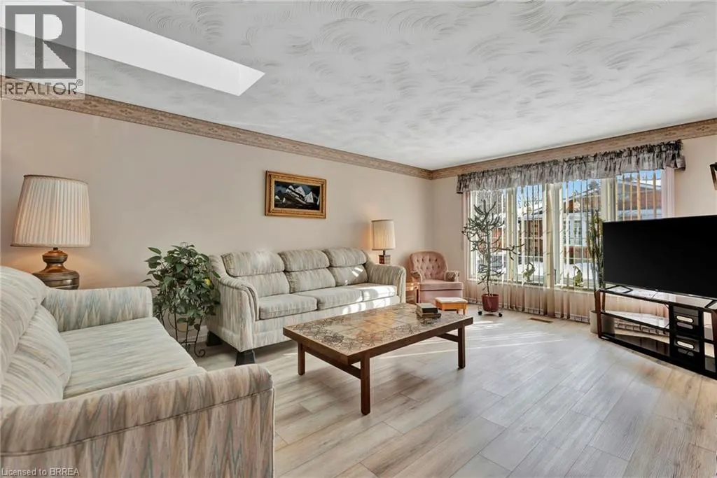 570 WEST Street Unit# 23, #23