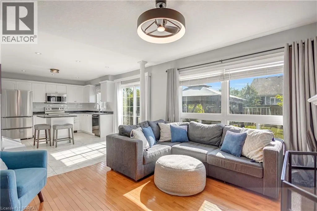 27 SHANTZ Avenue