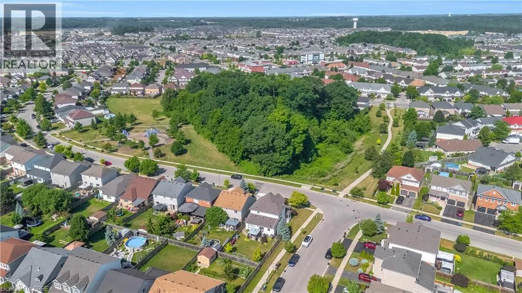 27 SHANTZ Avenue