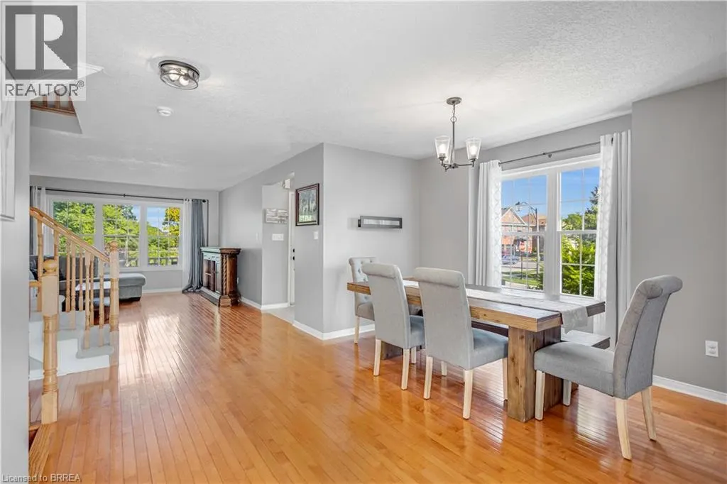27 SHANTZ Avenue