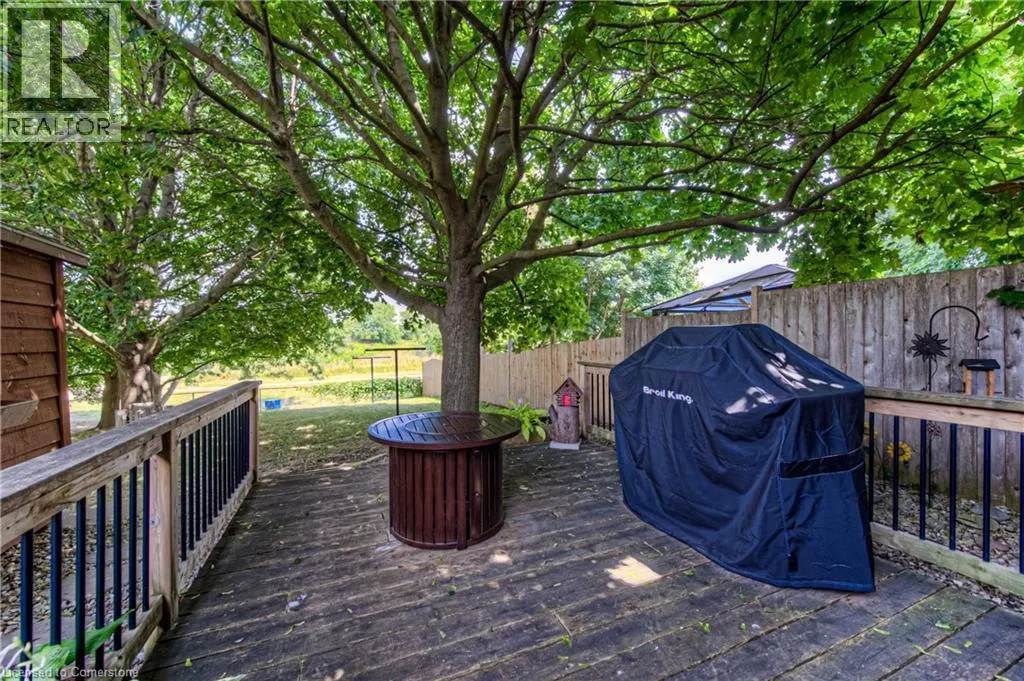 60 SHEA Crescent