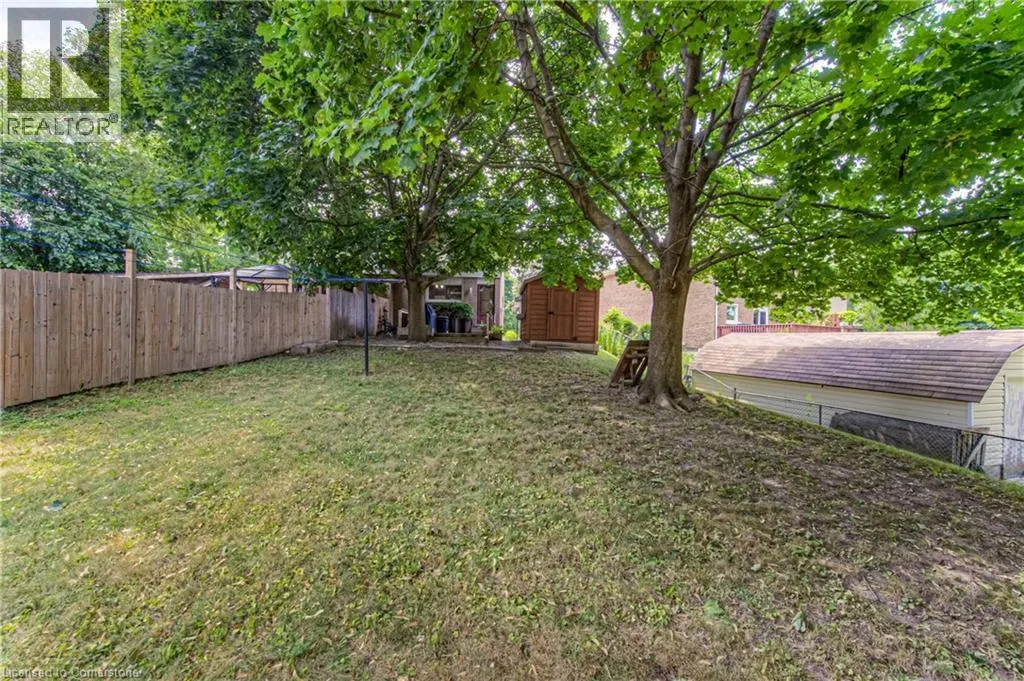 60 SHEA Crescent