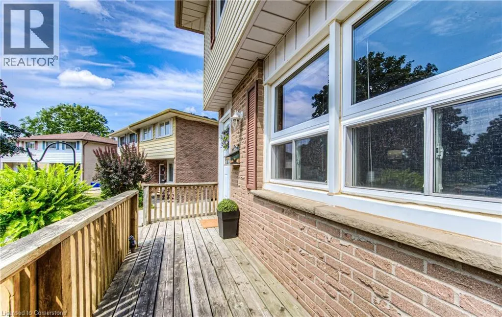 60 SHEA Crescent