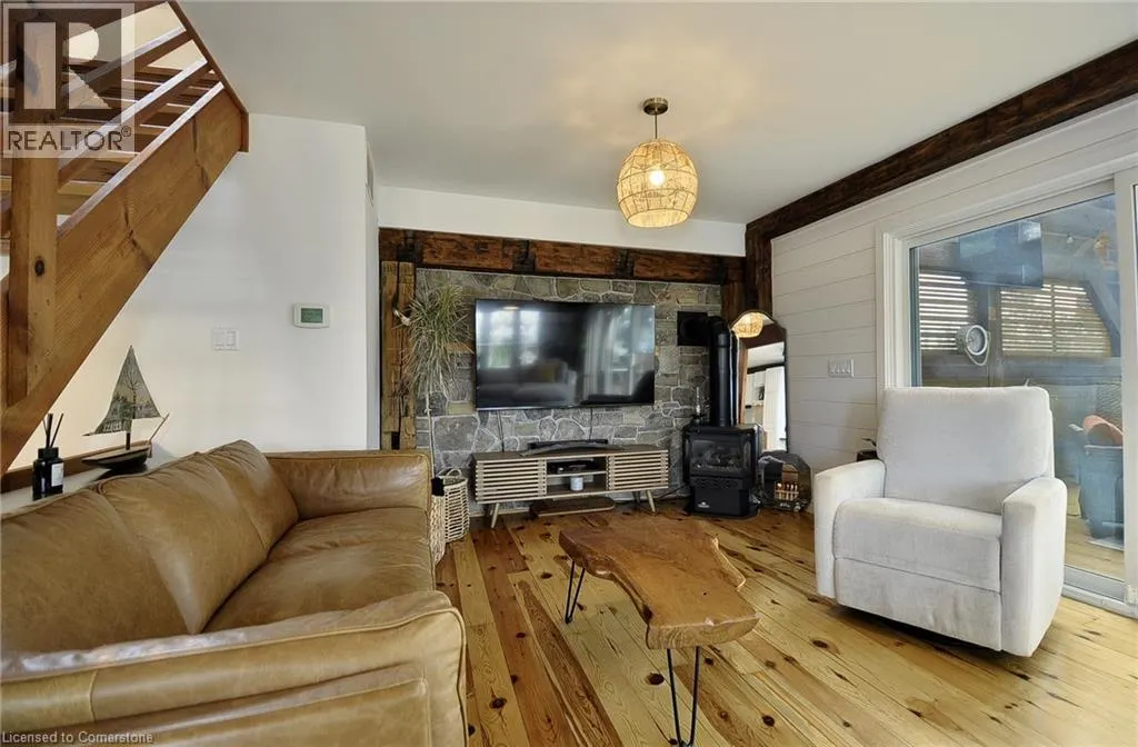 6 LAKE Avenue E