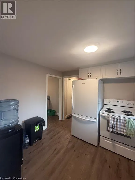 1006 NESBITT Crescent Unit# A, #A