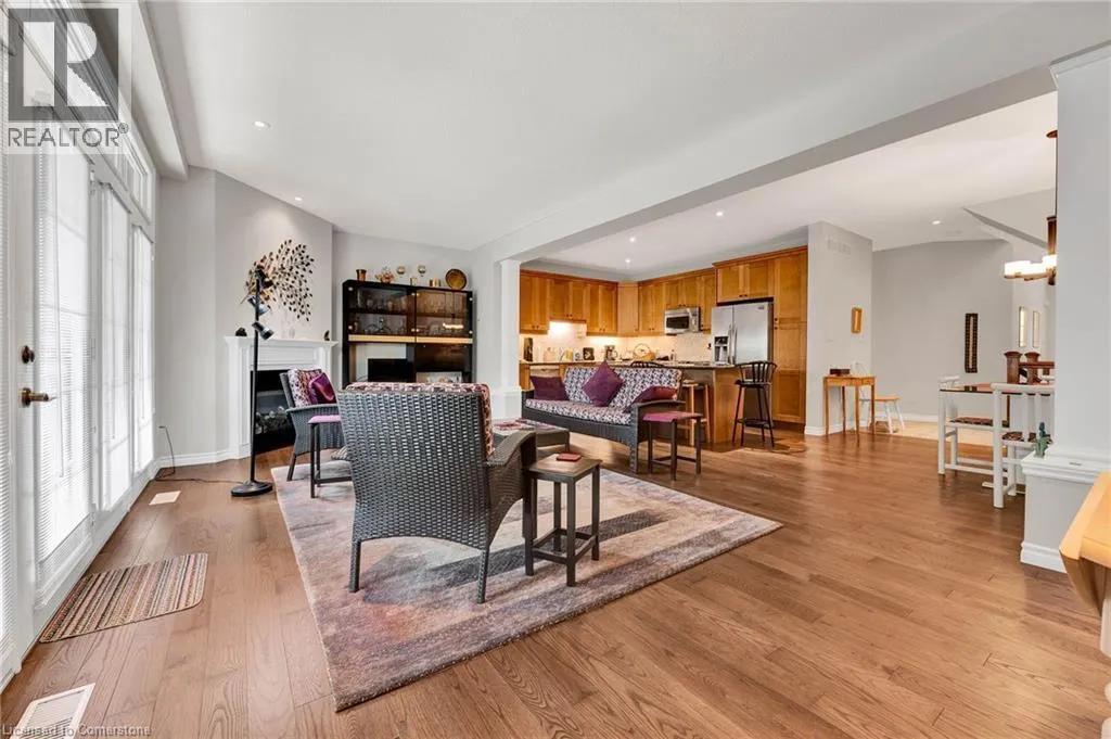 435 WINCHESTER Drive Unit# 22, #22