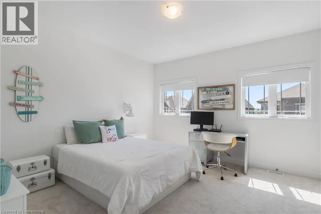 48 MACALISTER Boulevard