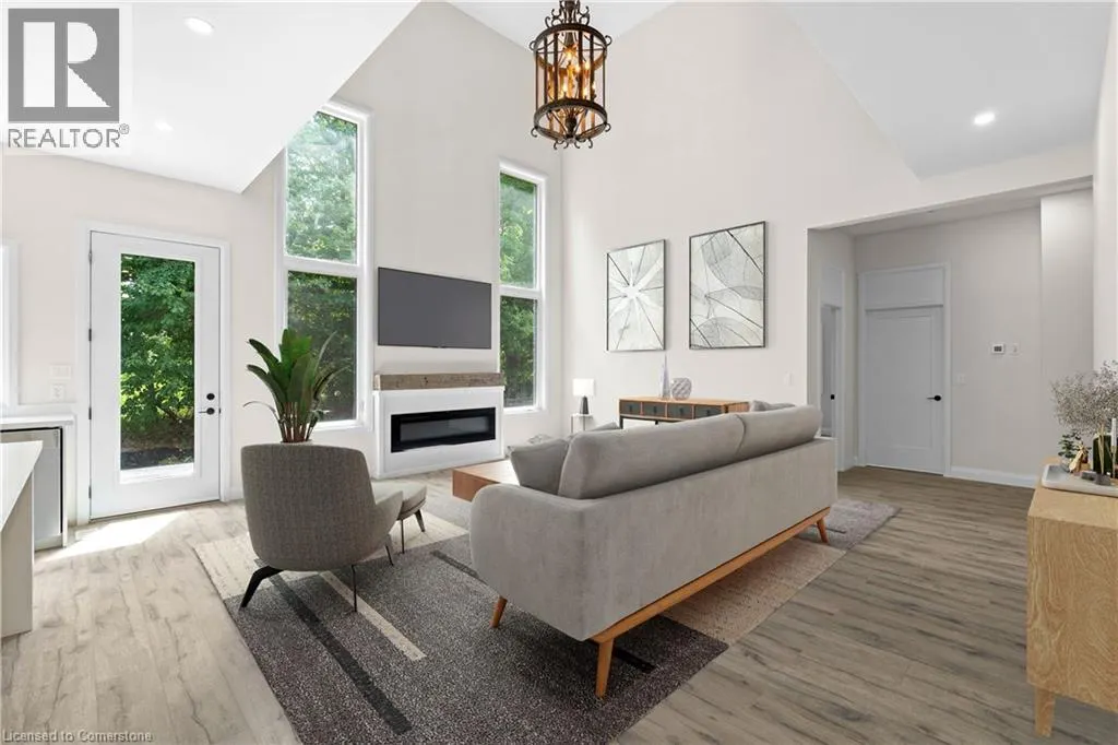 25 SUNVIEW Drive