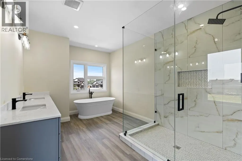 25 SUNVIEW Drive