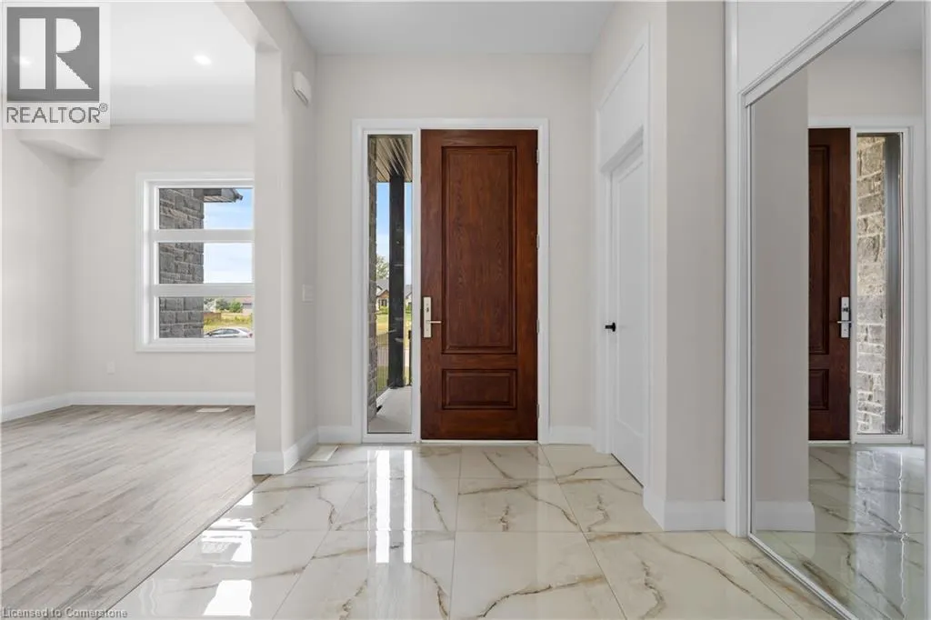 25 SUNVIEW Drive