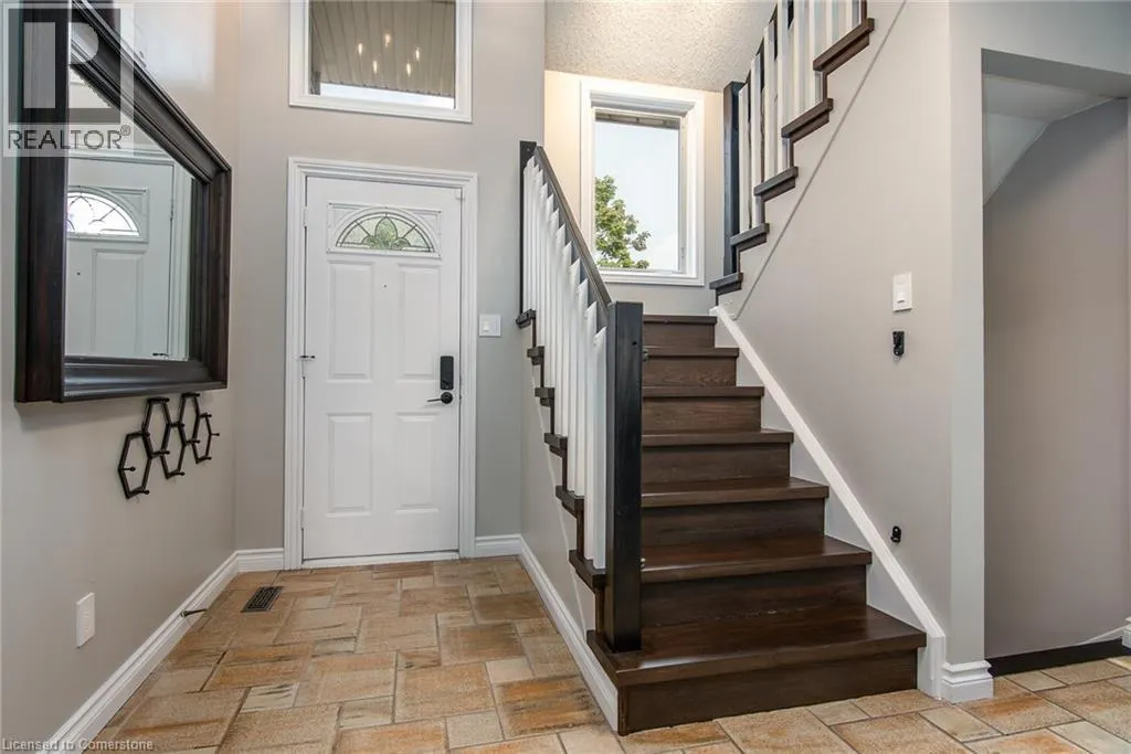 518 BARINGHAM Place