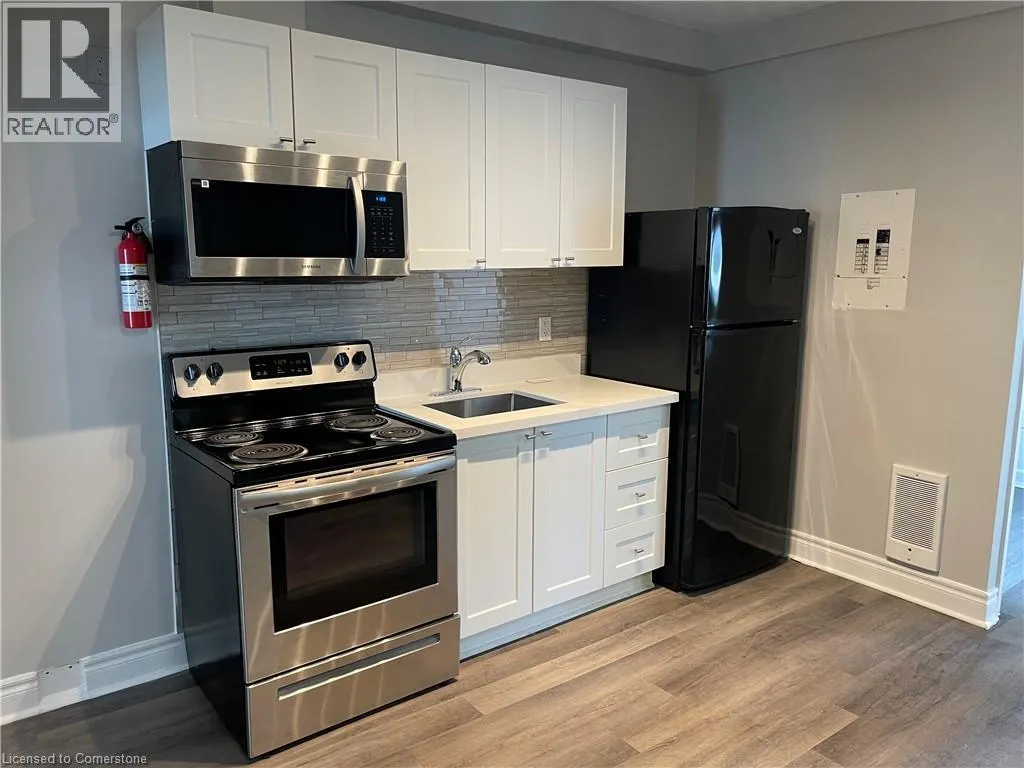 69 EAST MAIN Street Unit# 206, #206