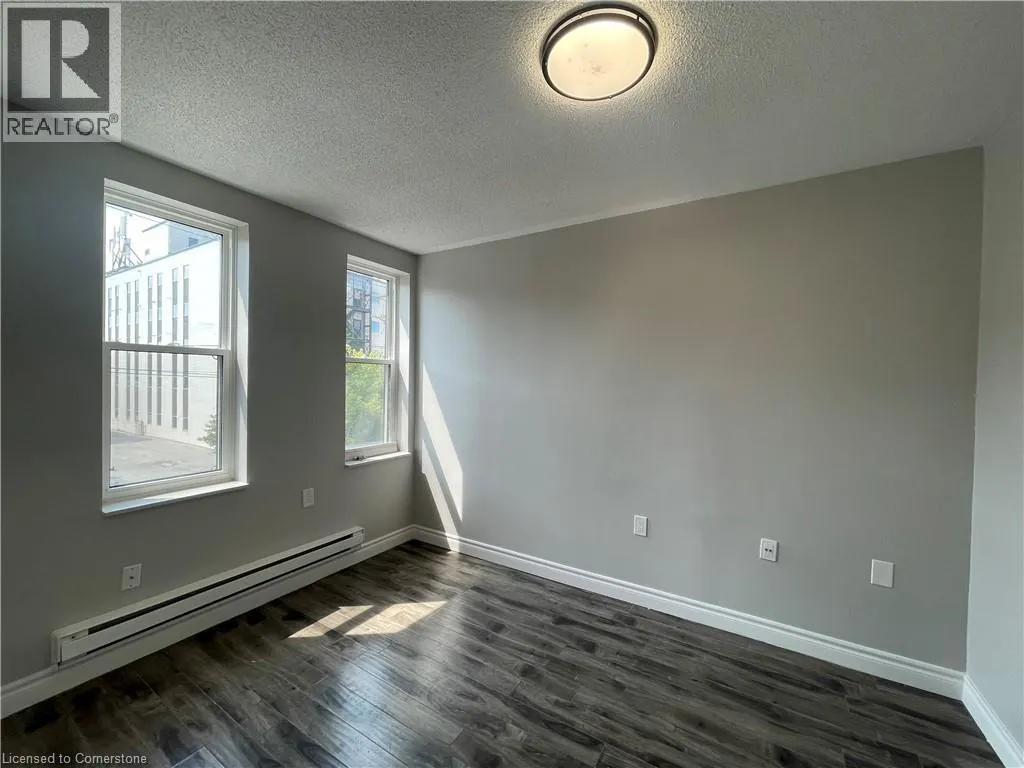 69 EAST MAIN Street Unit# 206, #206