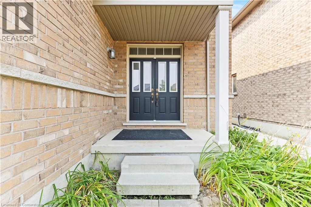 135 RAYMOND Road