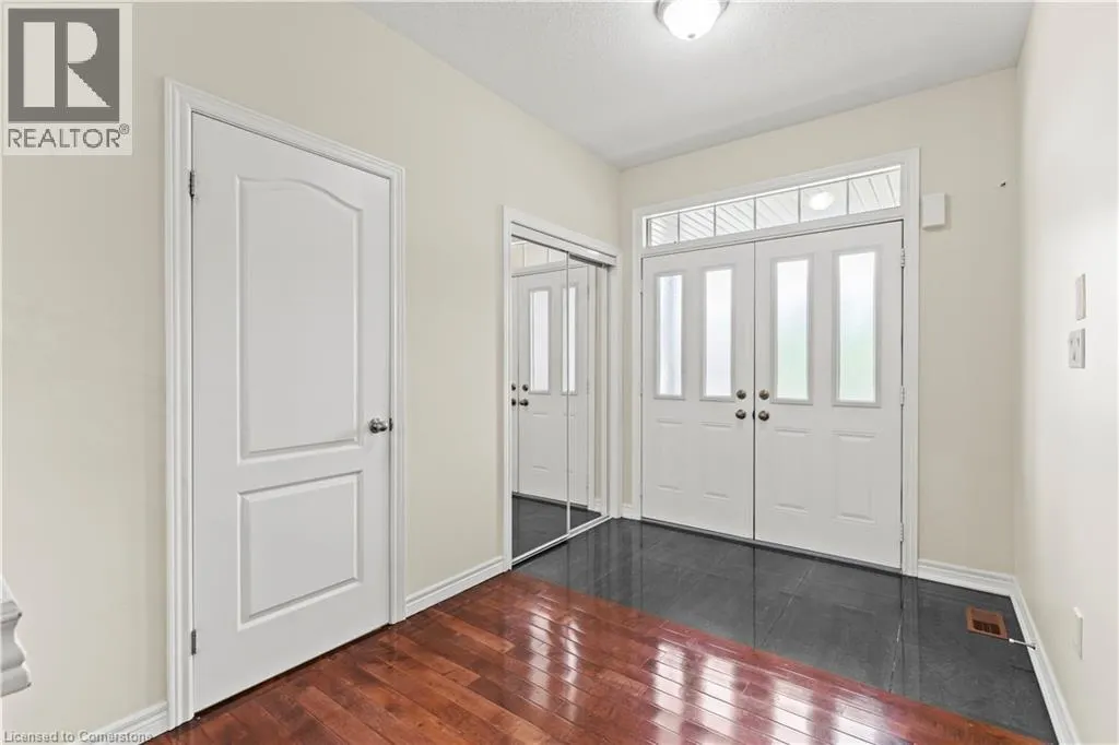 135 RAYMOND Road