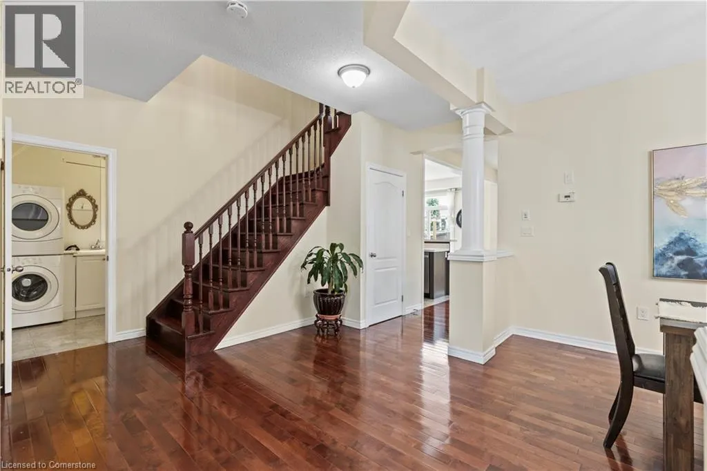 135 RAYMOND Road