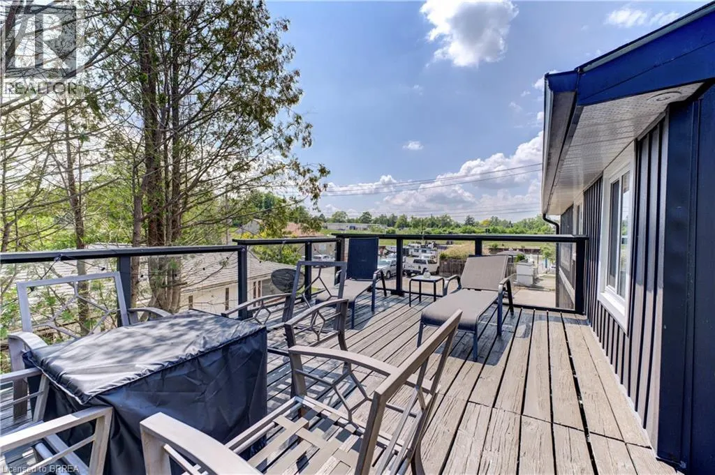 52 RIVER Drive